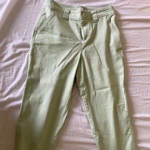 SPRING MINT GREEN STRAIGHT JEANS!